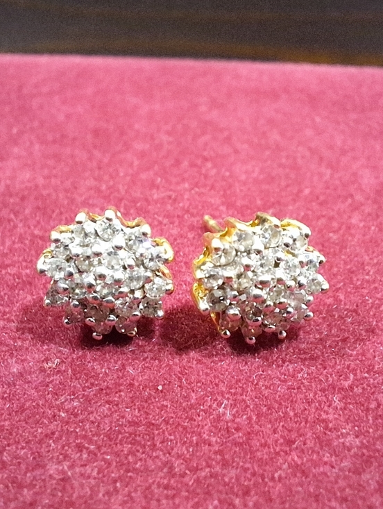 10K Gold Diamond Cluster Stud Earrings 7.1mm .40 CT *marked *real gold